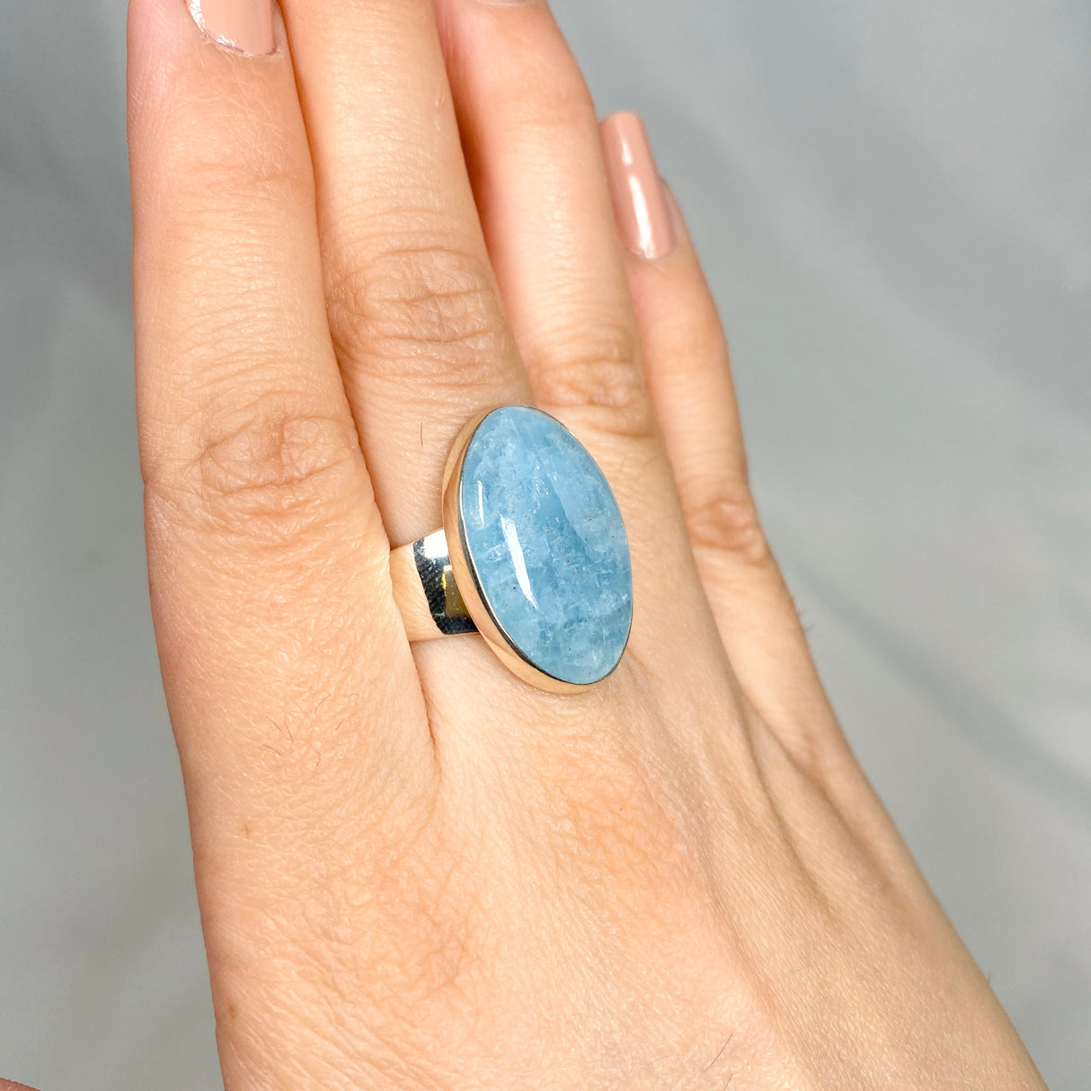 Aquamarine Oval Ring Size 9 KRGJ3258