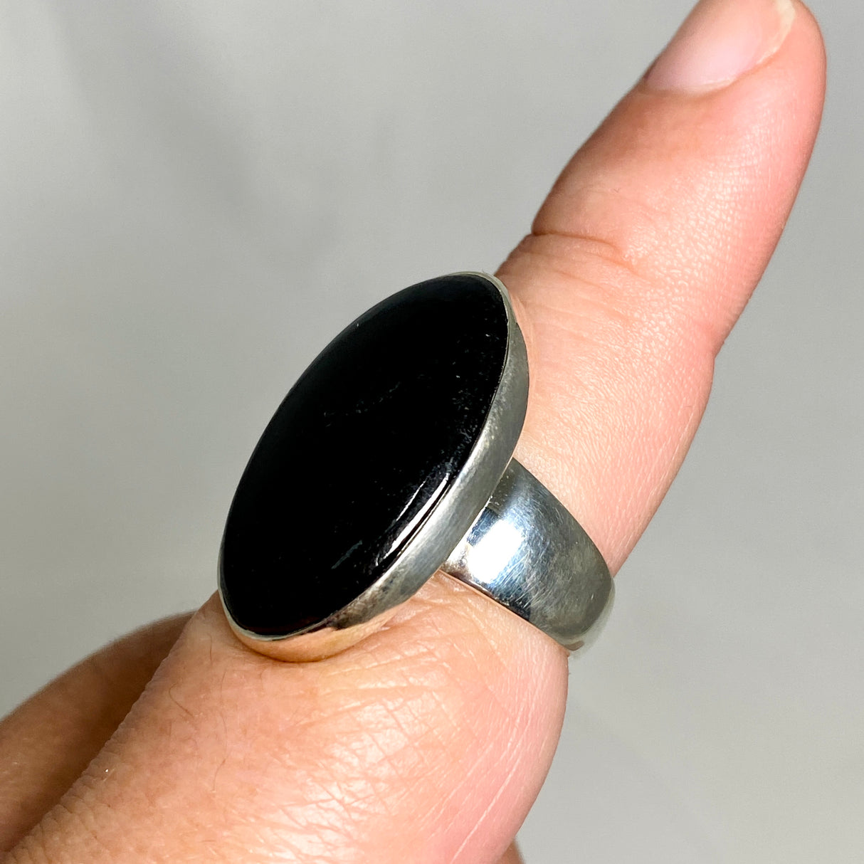 Black Tourmaline Oval Cabochon Ring Size 8.5 KRGJ3272