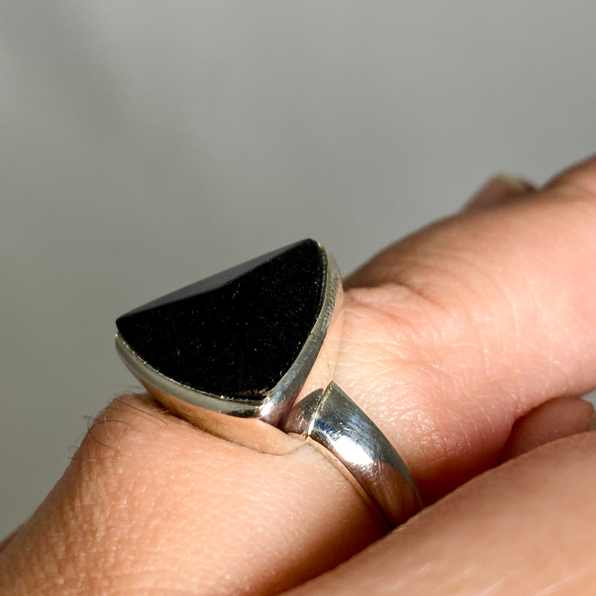 Black Tourmaline Triangular Faceted Ring Size 10 PRGJ495