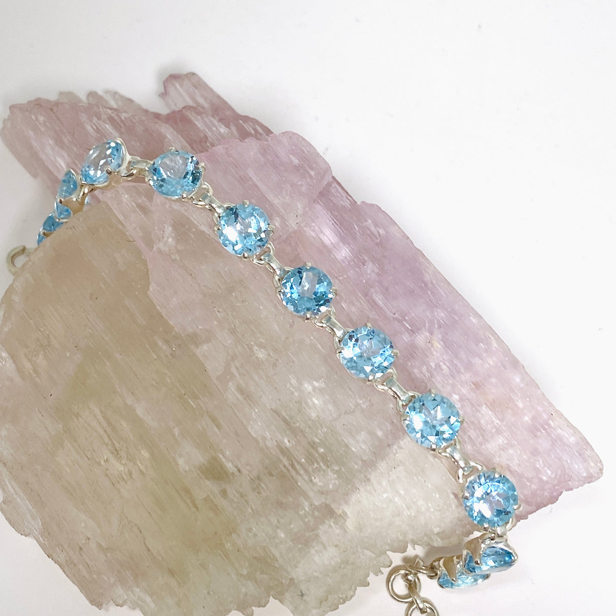 Blue Topaz Round Faceted Bracelet PBGJ003