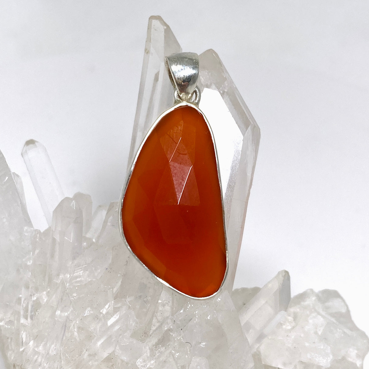 Carnelian Faceted Freeform pendant KPGJ4584