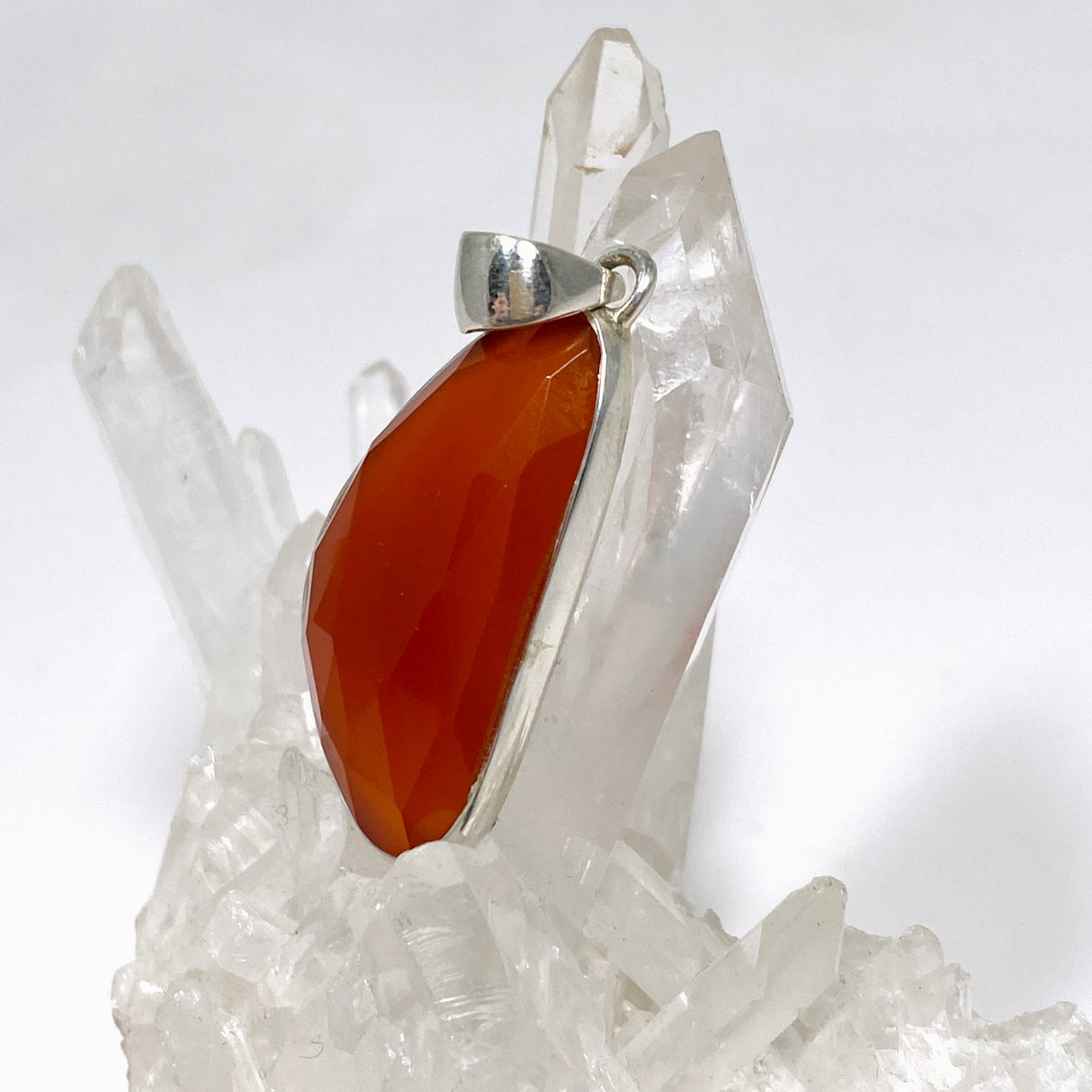 Carnelian Faceted Freeform pendant KPGJ4584