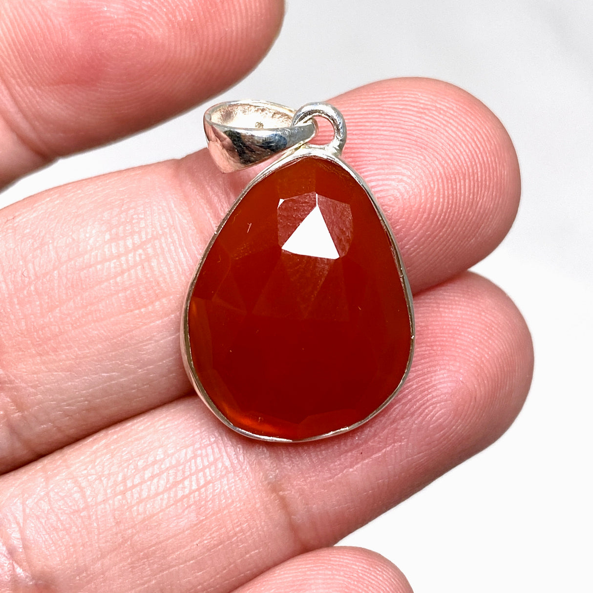 Carnelian Faceted Teardrop pendant KPGJ4583