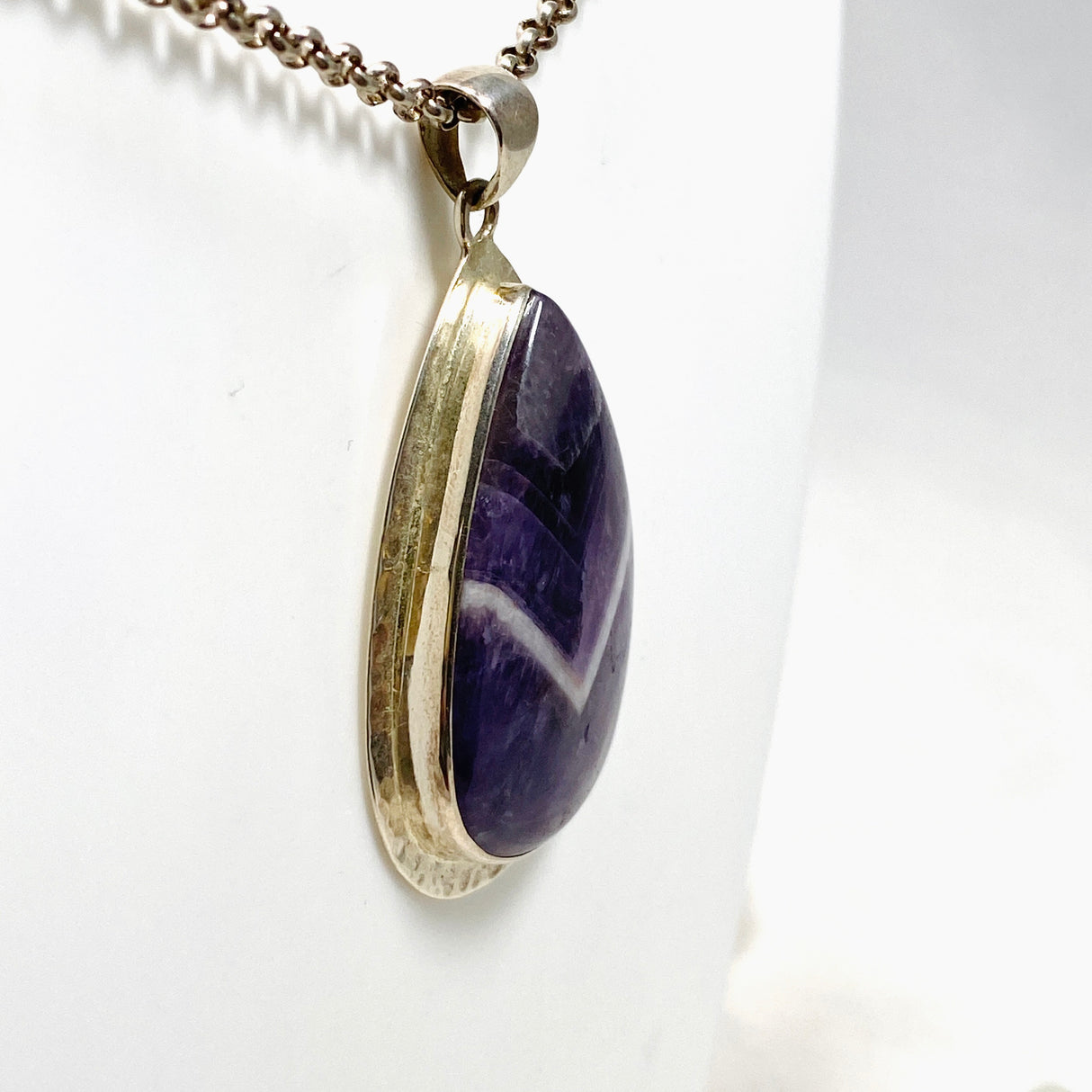 Chevron Amethyst teardrop pendant KPGJ2938