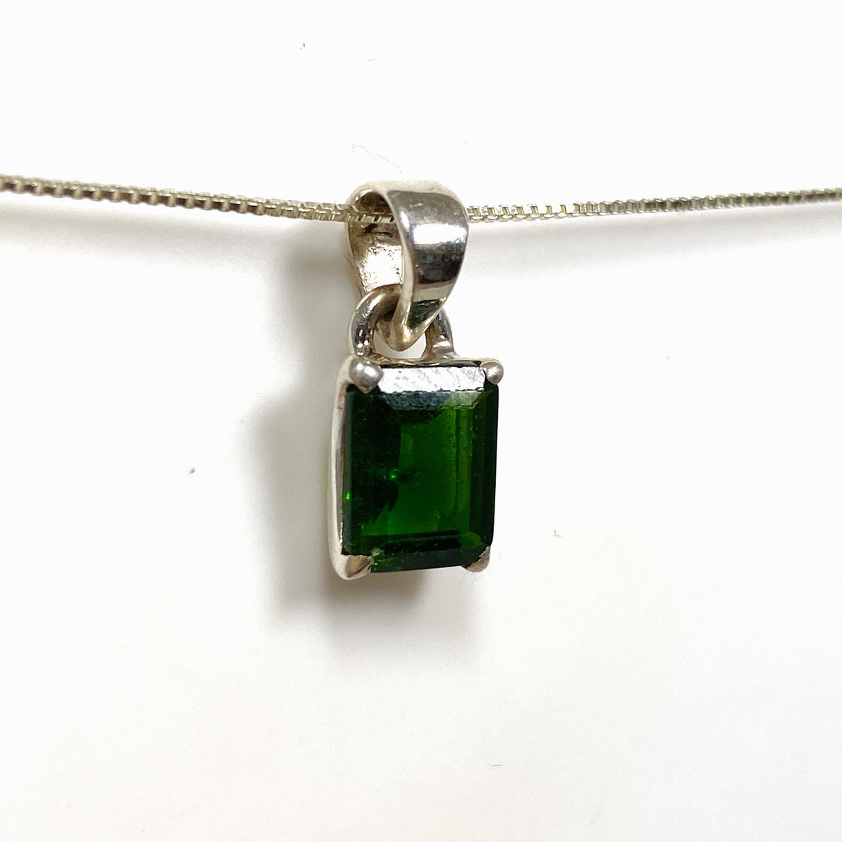 Chrome Diopside Emerald Cut Faceted Pendant PPGJ790