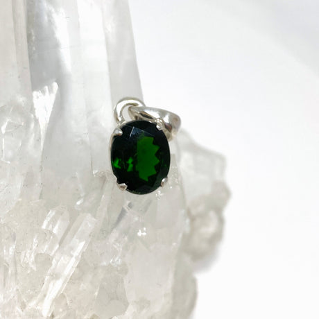 Chrome Diopside Oval Faceted Pendant PPGJ791