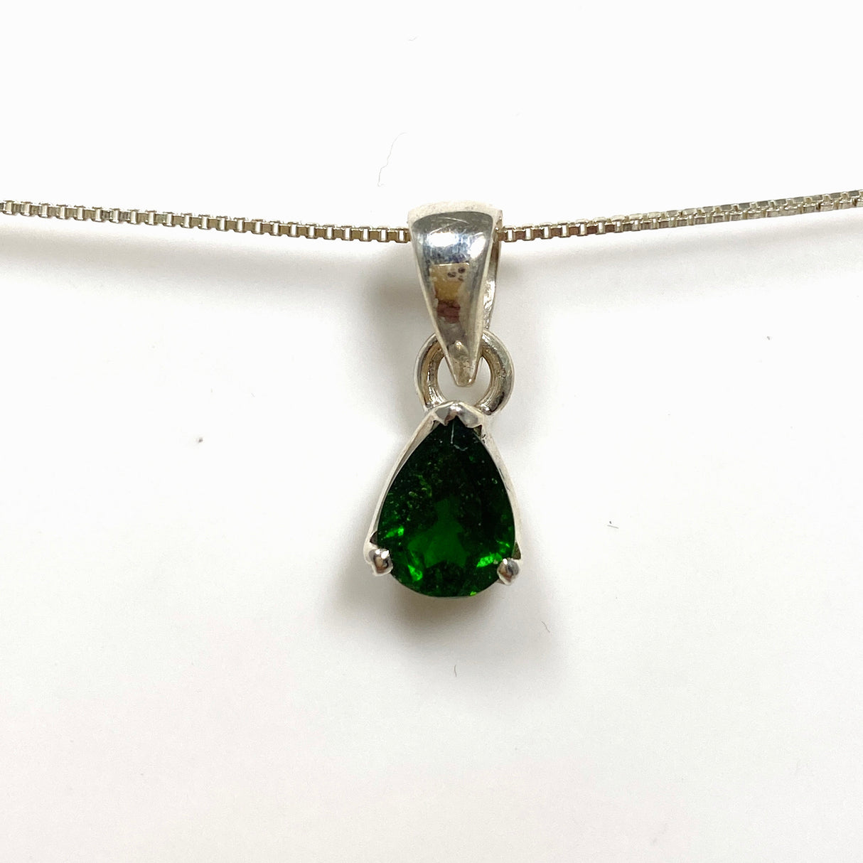 Chrome Diopside Teardrop Faceted Pendant PPGJ792