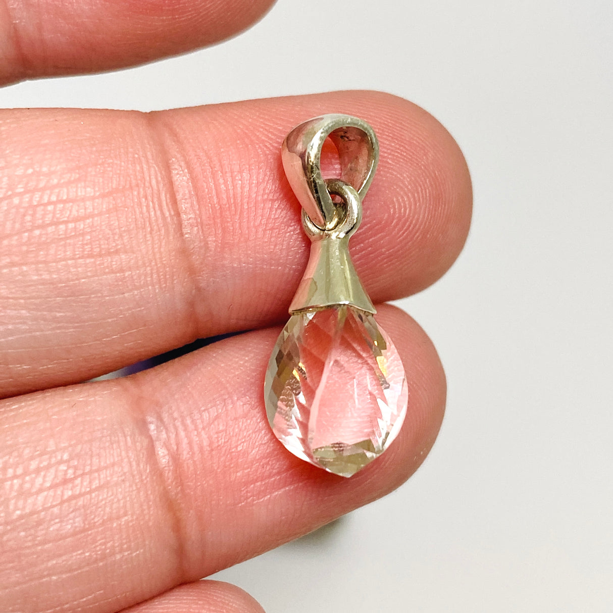 Clear Quartz Briolette Faceted Pendant PPGJ919