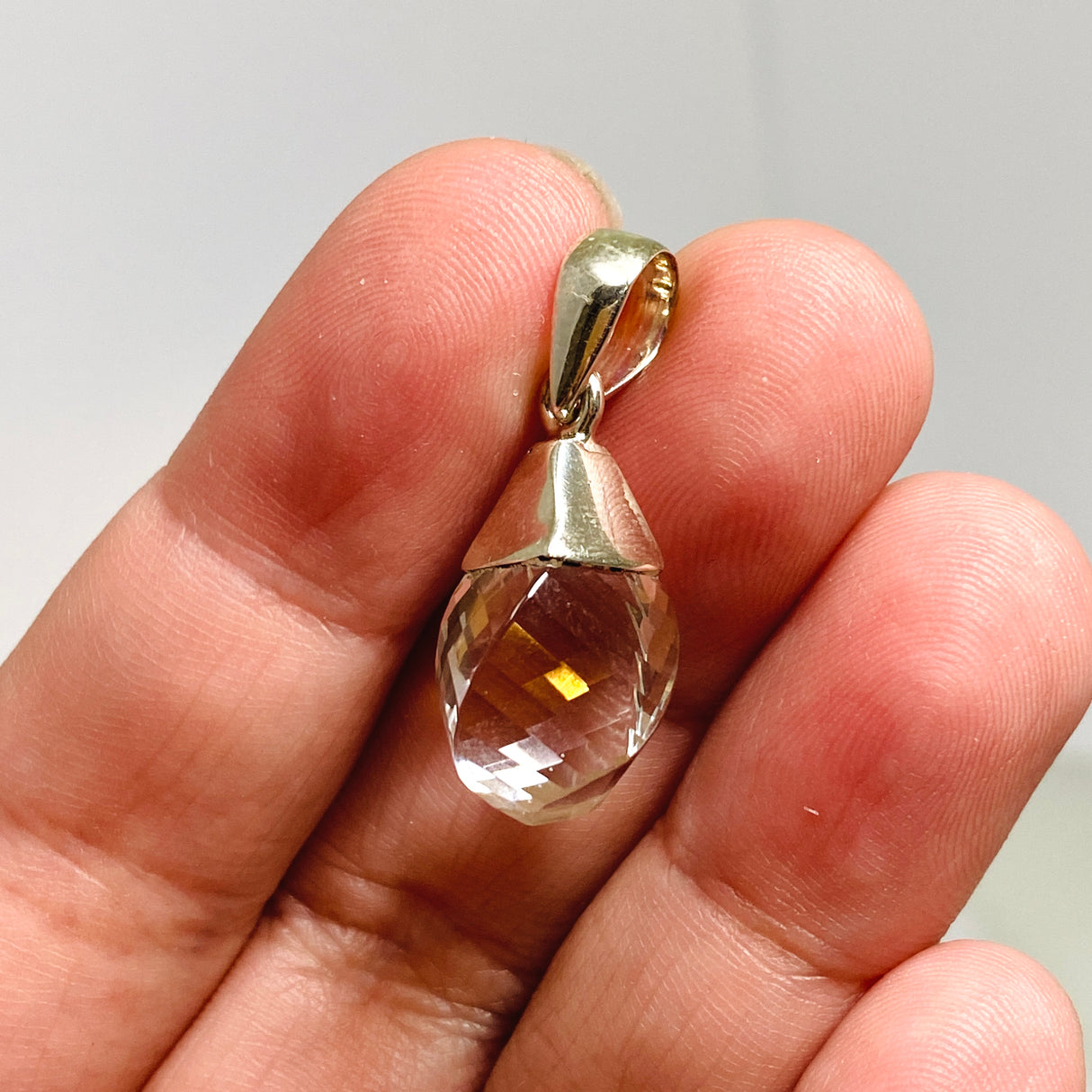 Clear Quartz Briolette Faceted Pendant PPGJ920