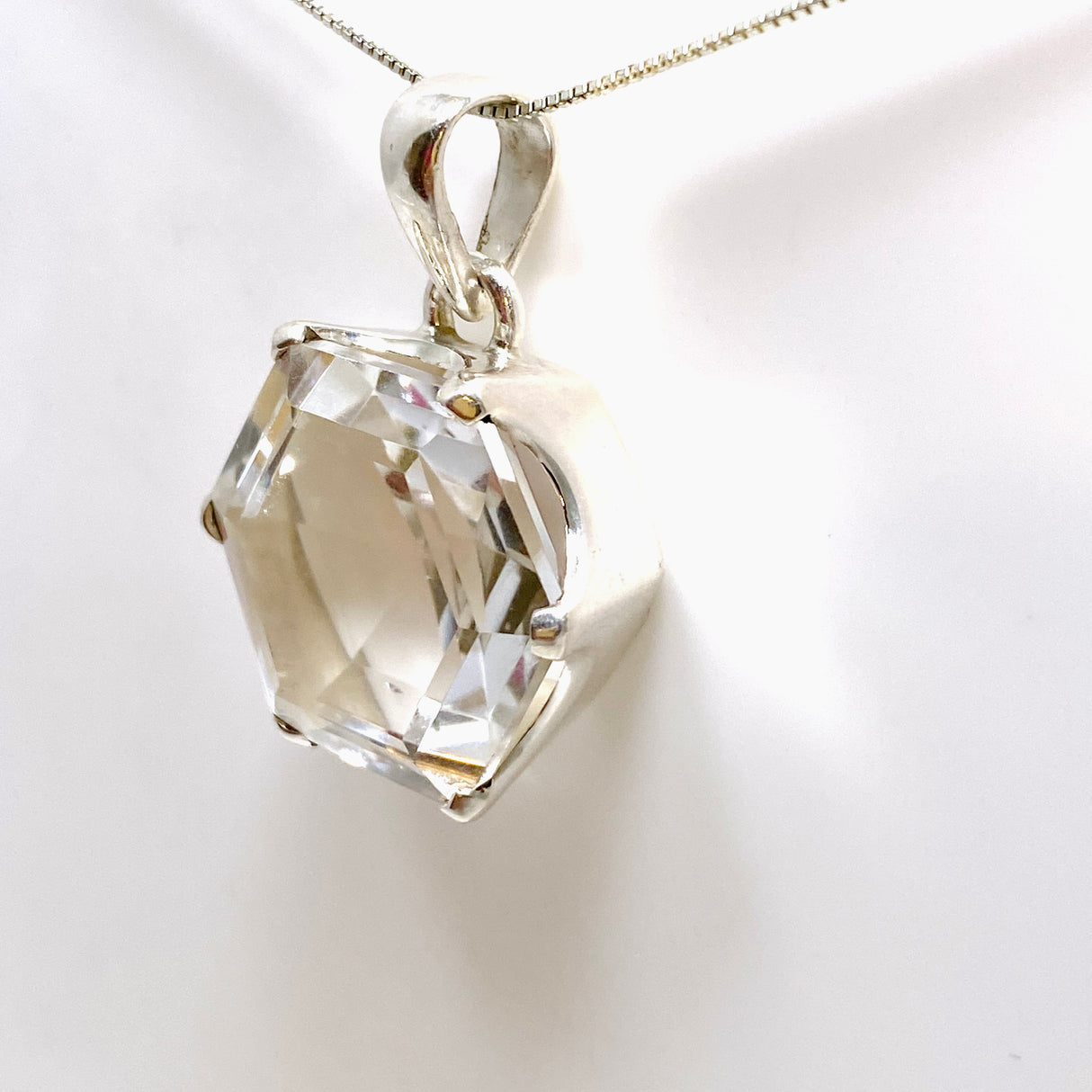 Clear Quartz Hexagon Faceted Pendant PPGJ936