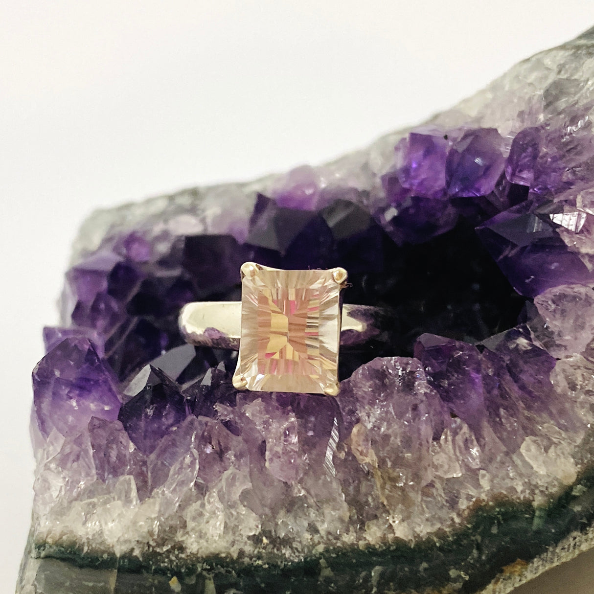 Clear Quartz Rectangular Faceted Ring Size 7 PRGJ713