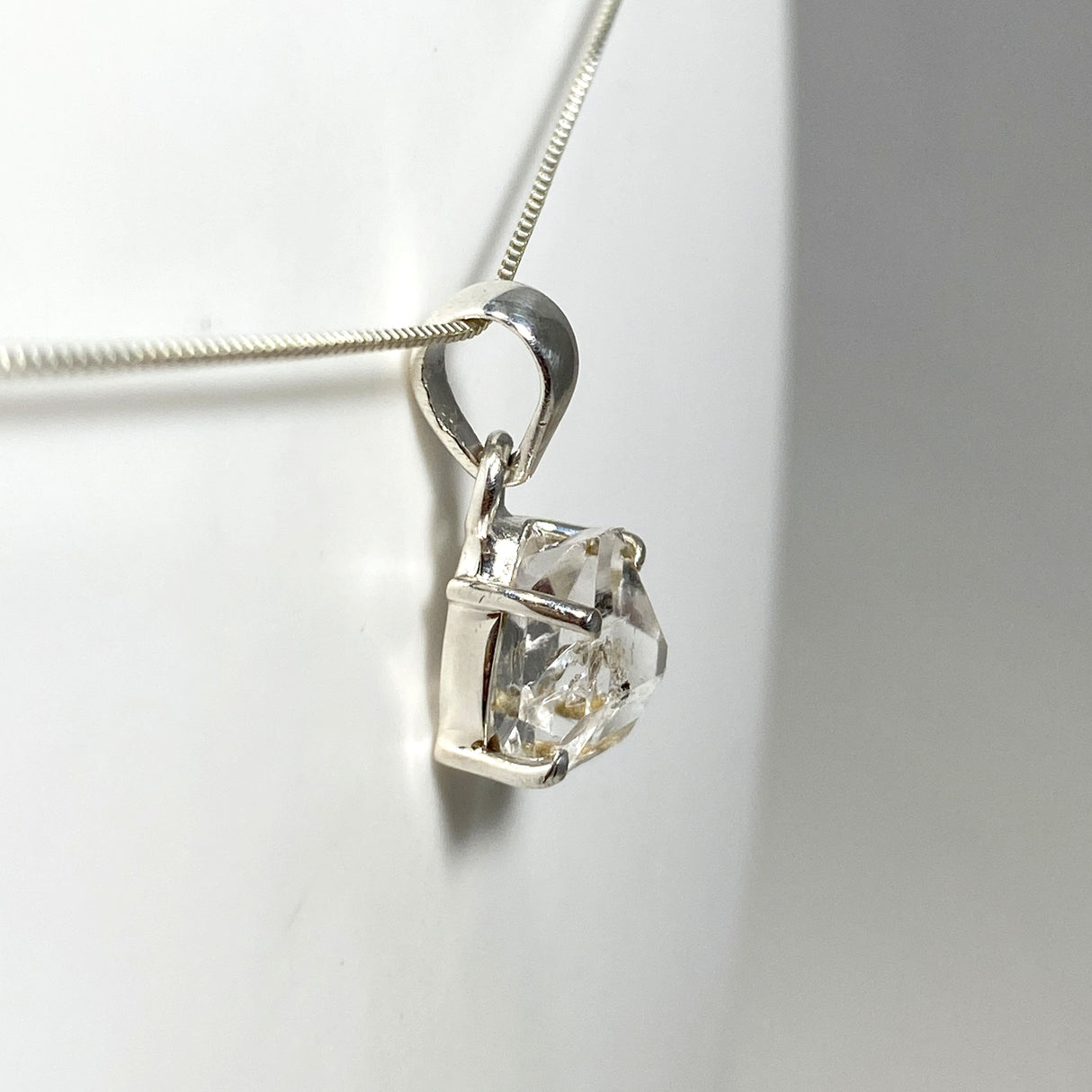 Diamond Quartz Raw Pendant PPGJ781