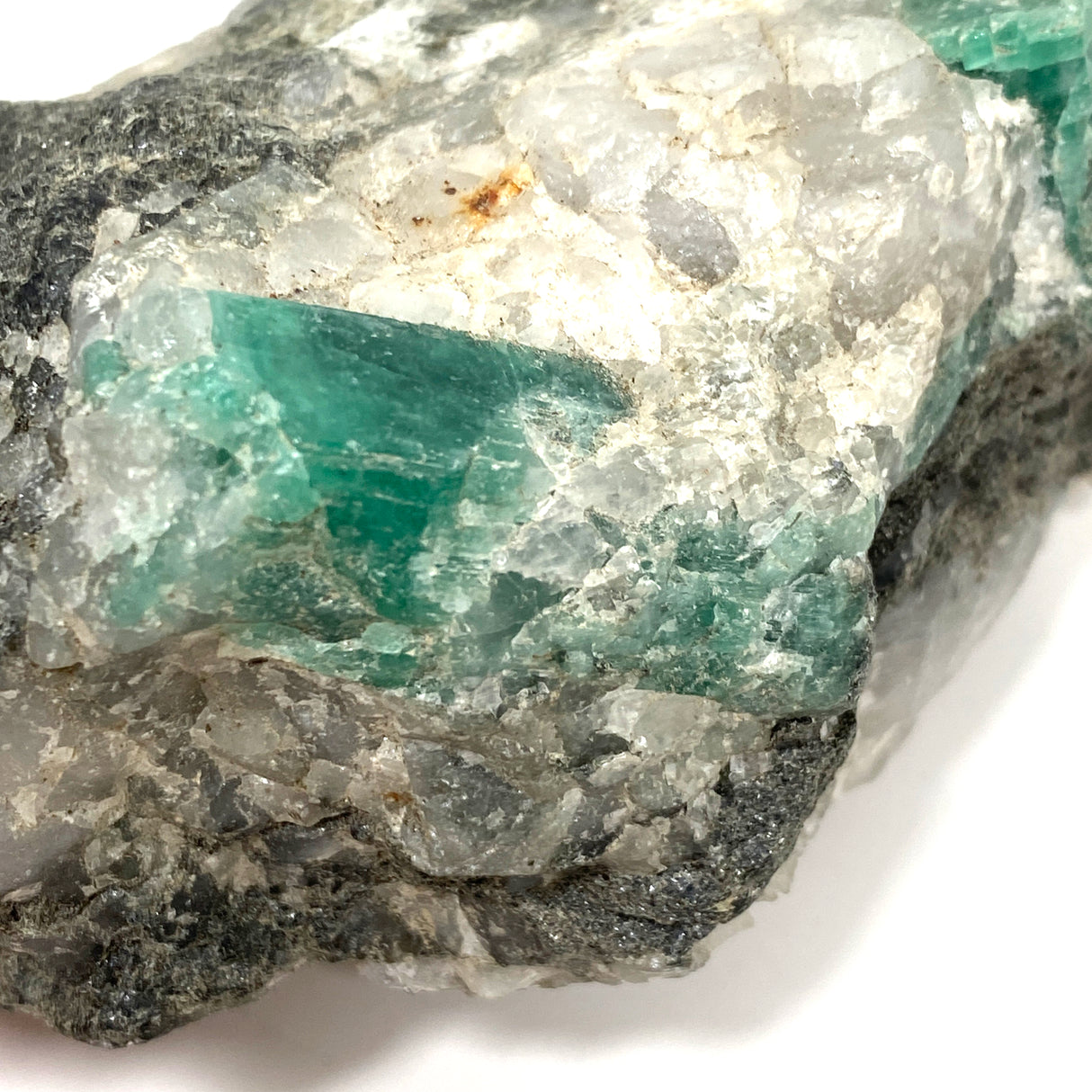 Emerald Raw Crystal EMC-01