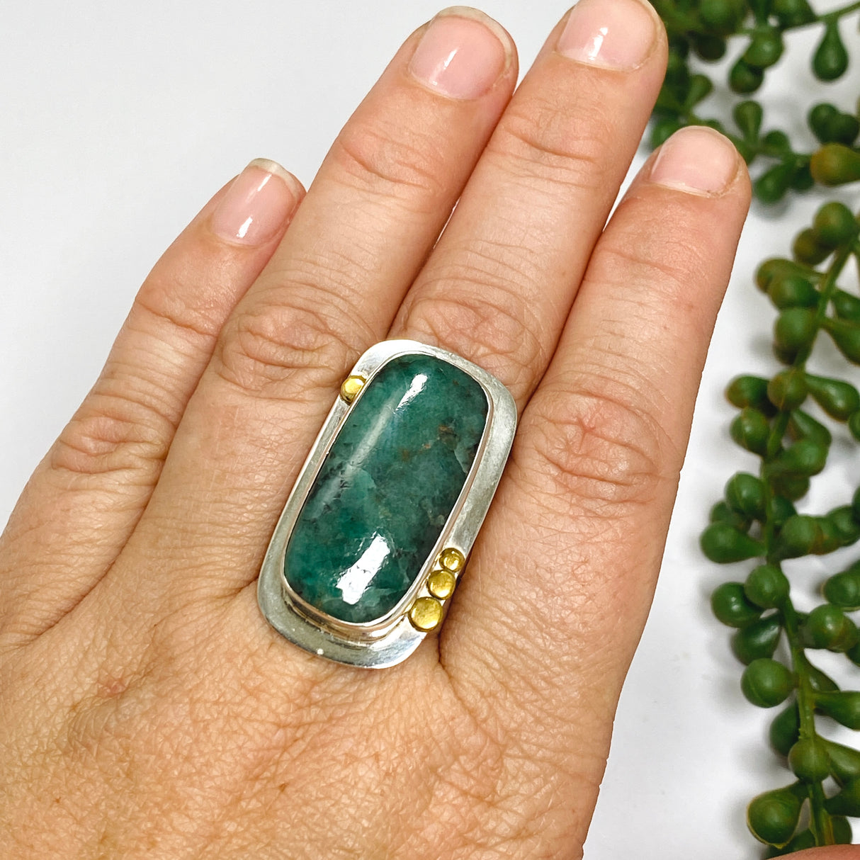 Emerald Rectangular Ring with Brass Detailing Size 8 KRGJ3114