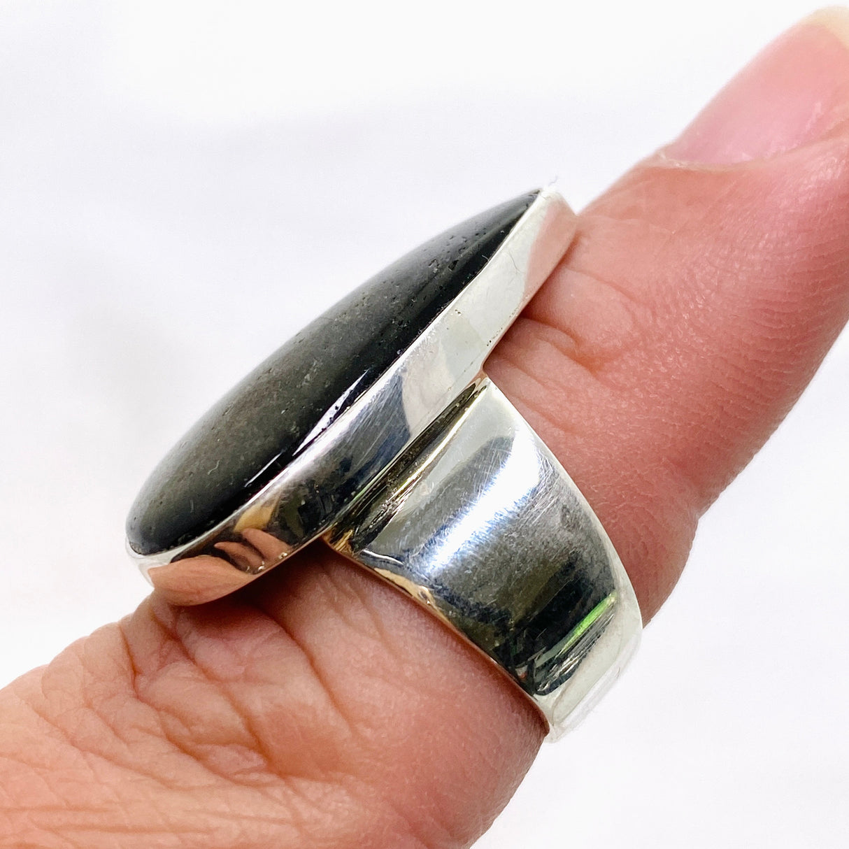 Goldsheen Obsidian Teardrop Cabochon Ring Size 7 KRGJ3343