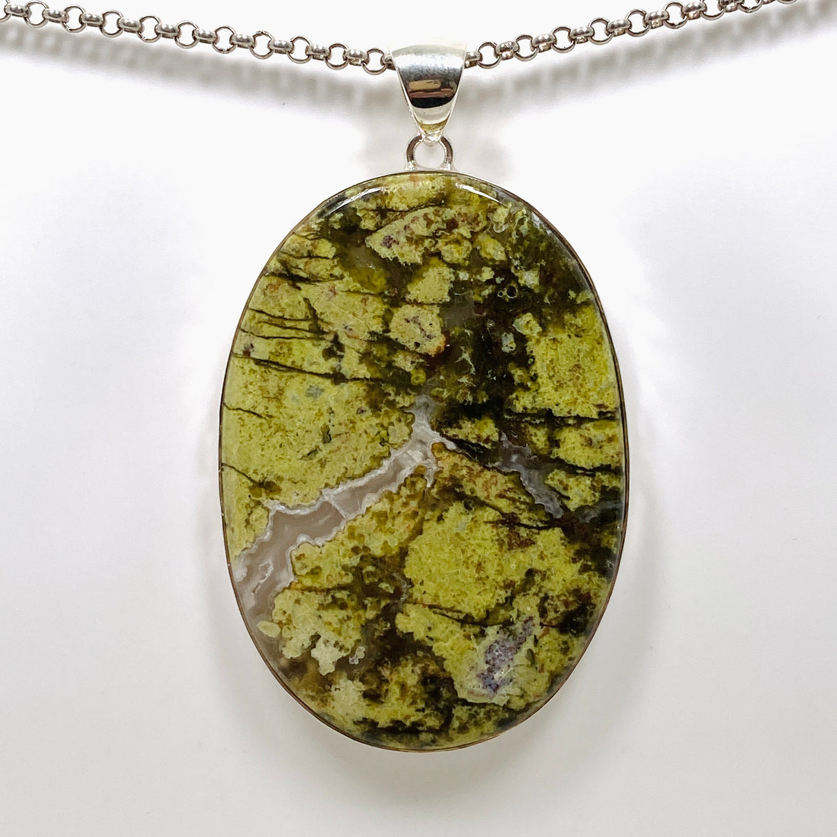 Green Opal (Madagascar) Druzy Oval Cabochon Pendant in a Hammered Setting KPGJ4655