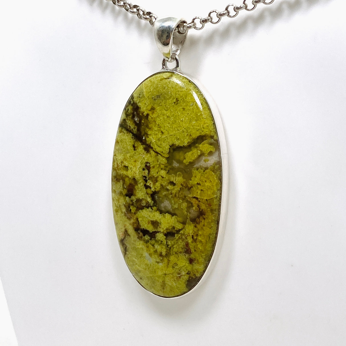 Green Opal (Madagascar) Oval Cabochon Pendant KPGJ4660