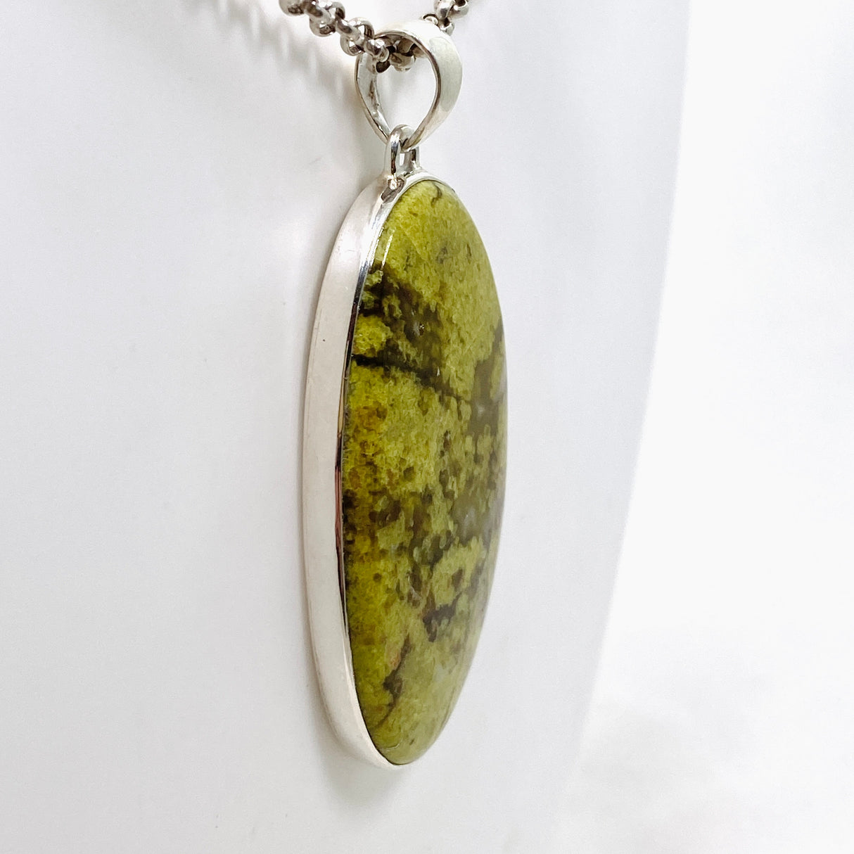 Green Opal (Madagascar) Oval Cabochon Pendant KPGJ4660