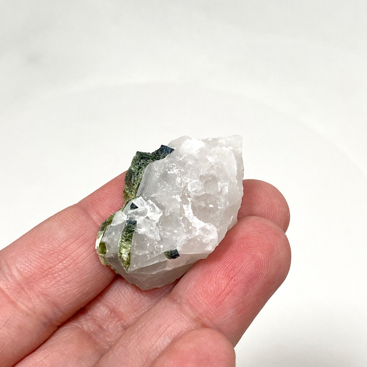 Green Tourmaline on Quartz GTQ-05