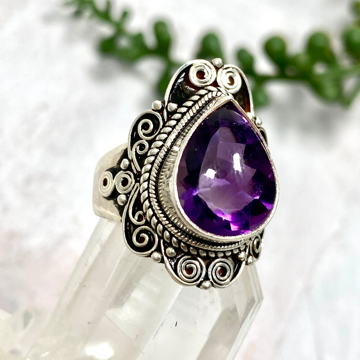 Boho Style Amethyst teardrop ring s.8 KRGJ2773