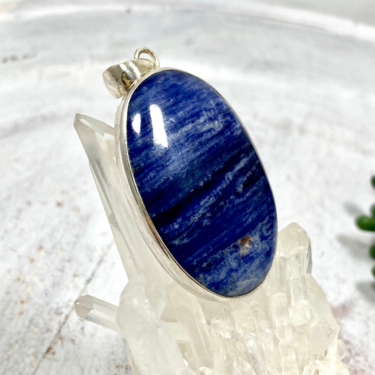 Sodalite oval cabochon pendant KPGJ1942