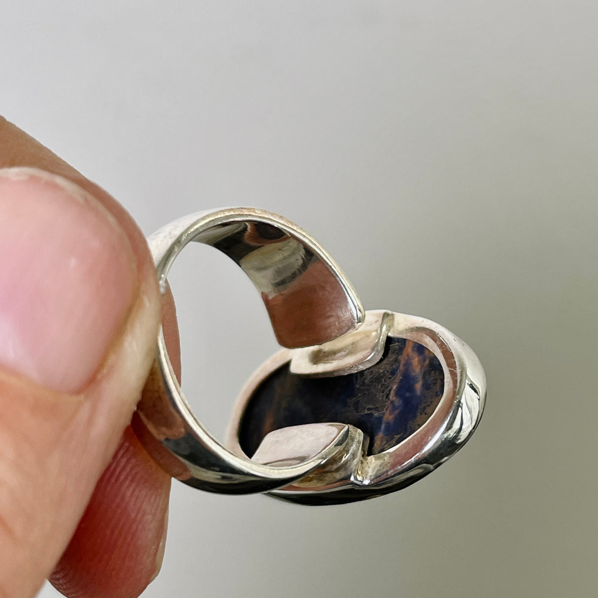 Sodalite oval adjustable s.7 ring KRGJ2073