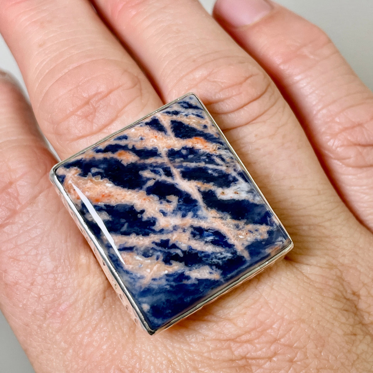 Sodalite square statement ring s.11 KRGJ938