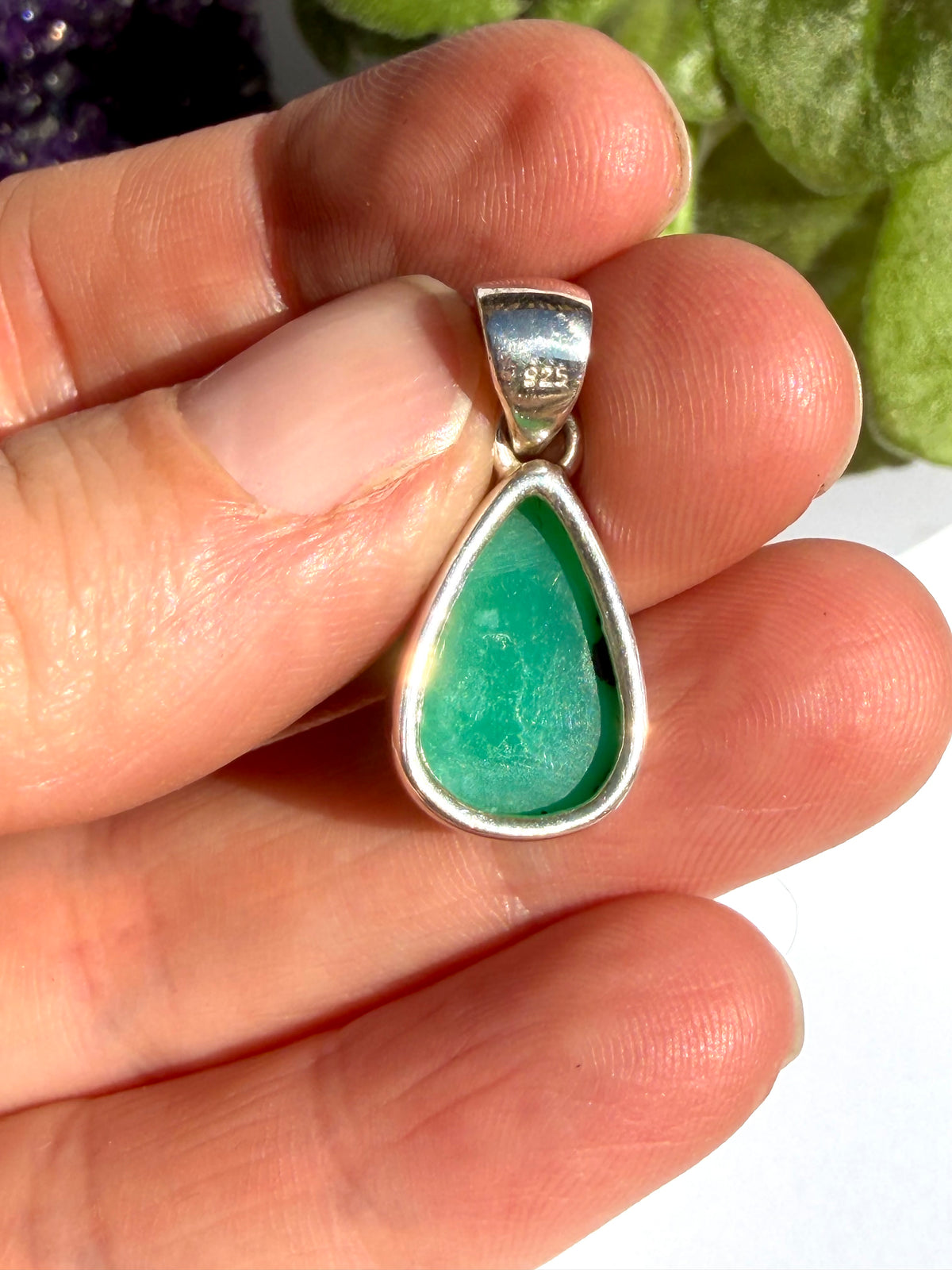 Chrysoprase Teardrop Pendant KPGJ4459