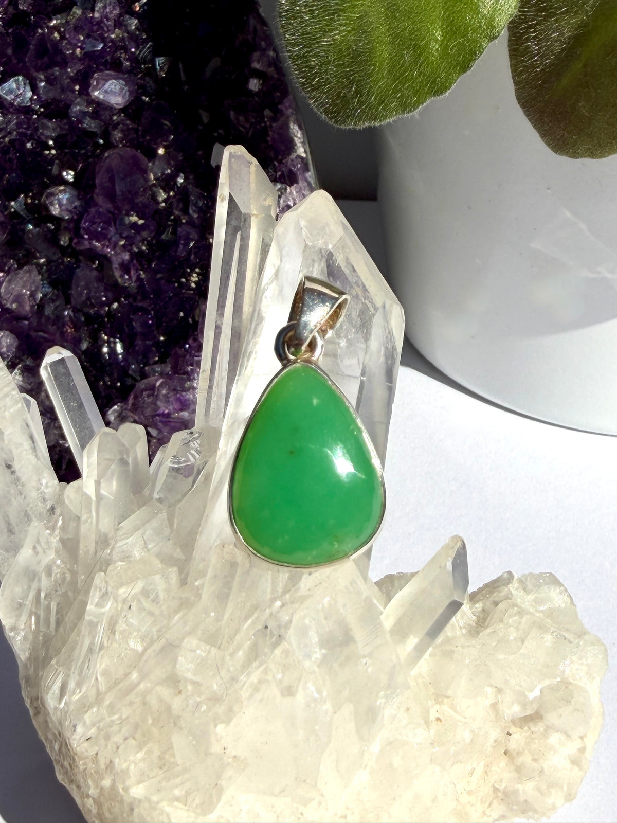 Chrysoprase Teardrop Sterling Silver Pendant KPGJ4460