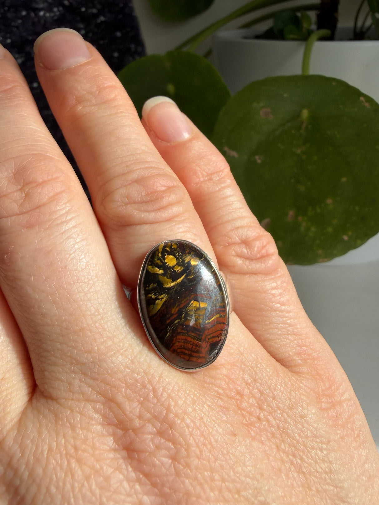 Tiger Iron Oval Sterling Silver Ring Size 7 KRGJ3056