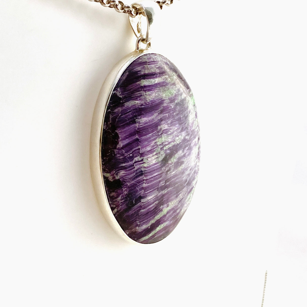 Kammererite Oval Cabochon Pendant KPGJ4746