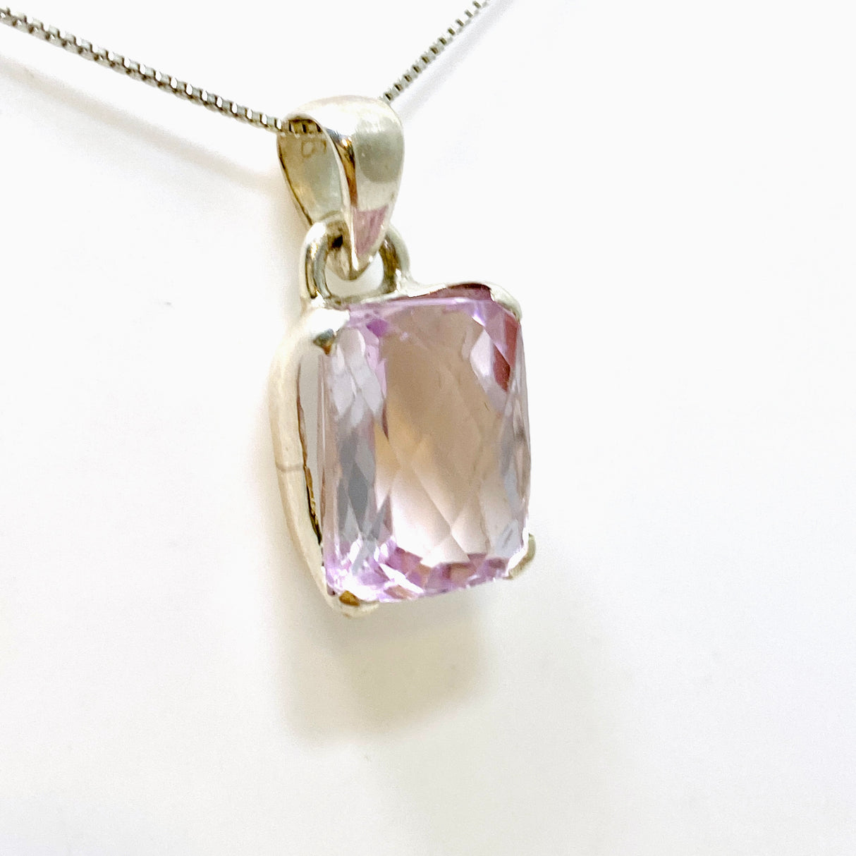 Kunzite Rectangular Faceted Pendant PPGJ882