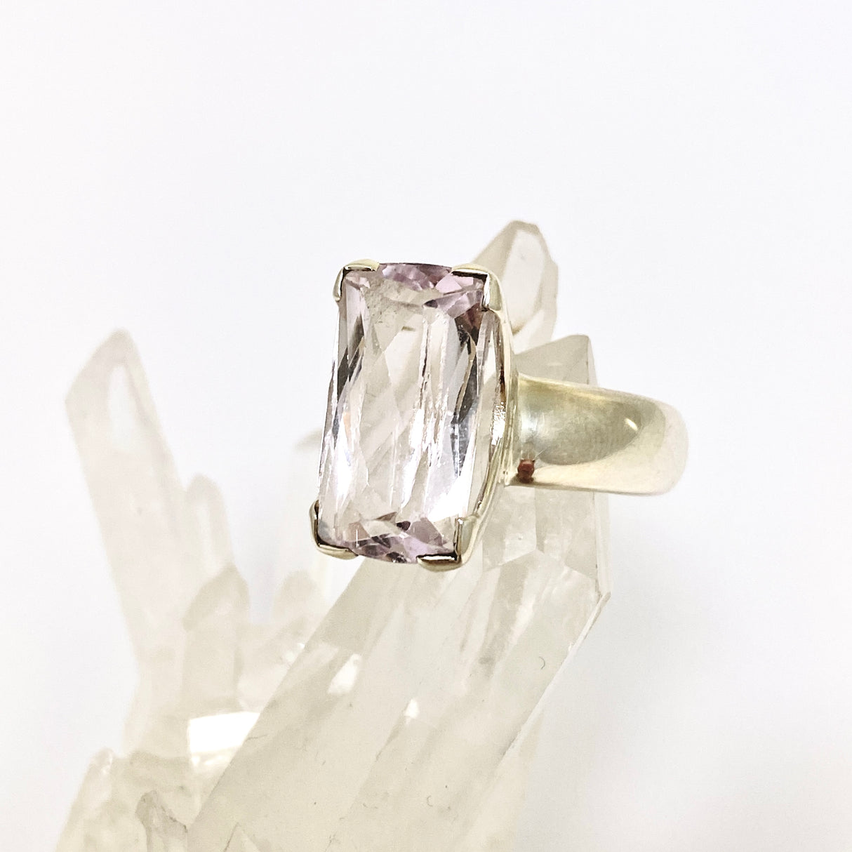 Kunzite Rectangular Faceted Ring Size 9.5 PRGJ674