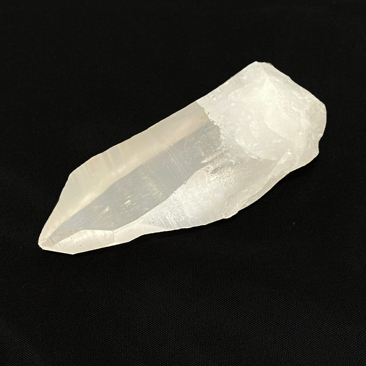 Lemurian Seed Crystal 108 g 99x36mm LSQ-12