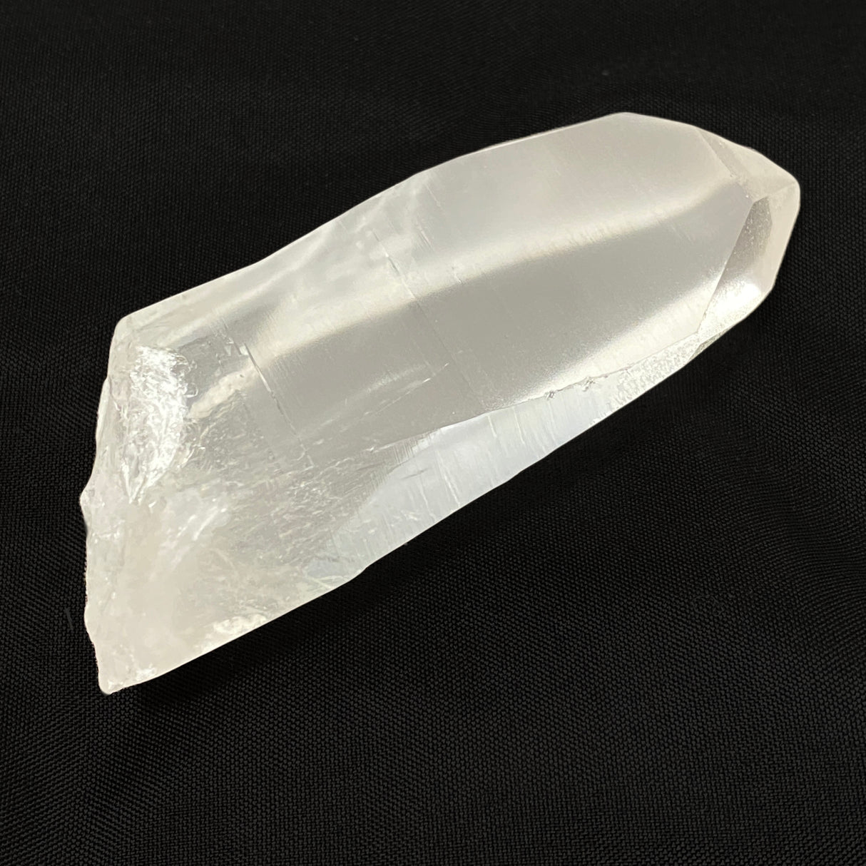 Lemurian Seed Crystal 109 g 89x34mm LSQ-13