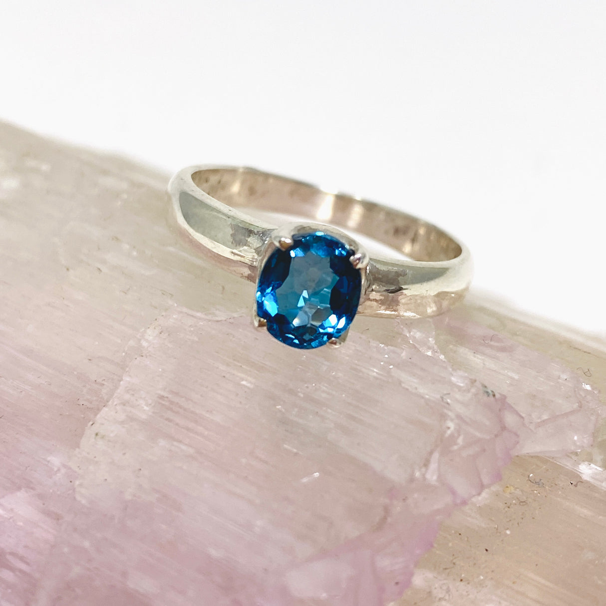 London Blue Topaz Oval Faceted Ring Size 8 PRGJ501