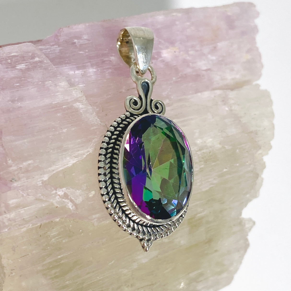 Mystic Topaz Oval Faceted Boho Pendant KPGJ4586