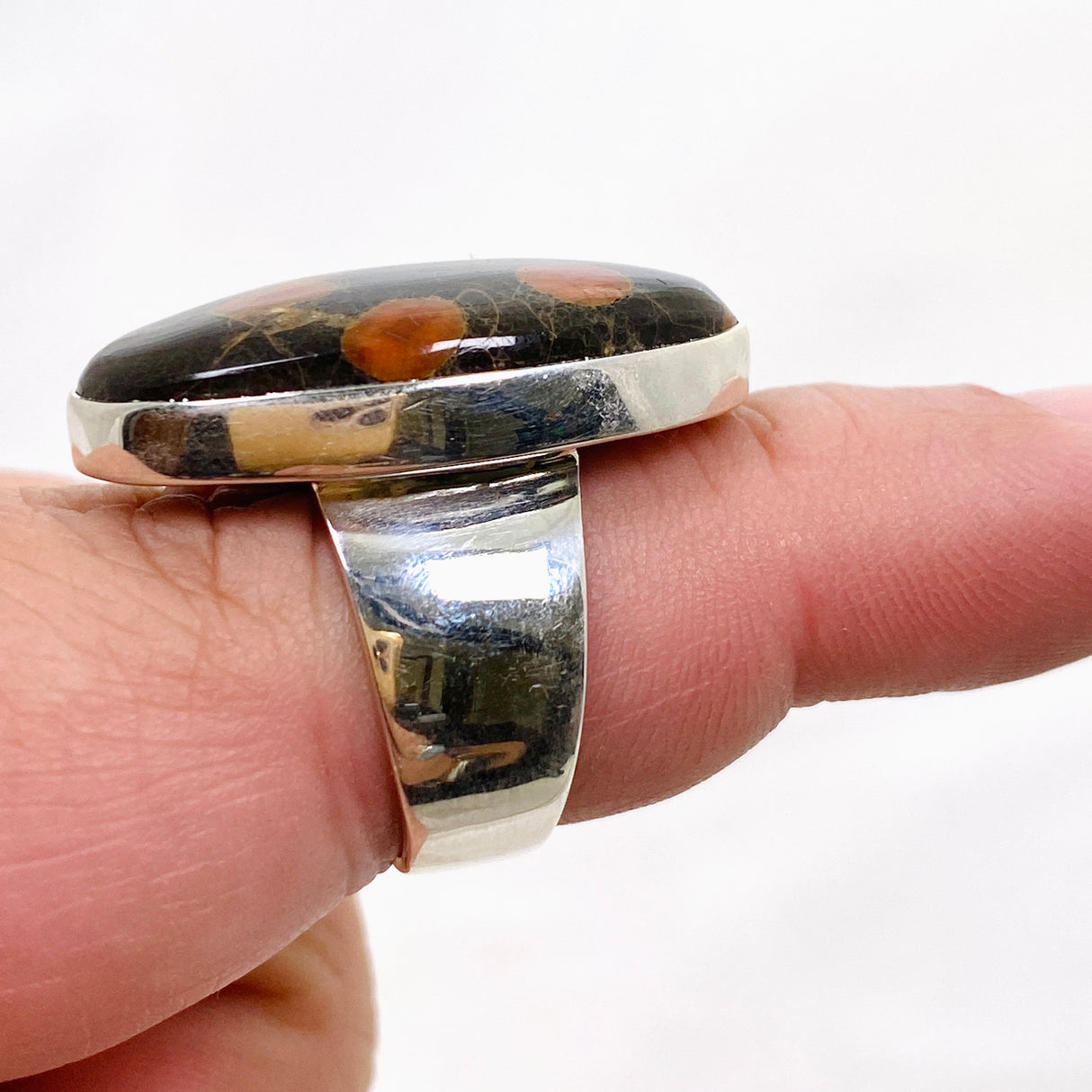 Peanut Obsidian (Perlite) Oval Cabochon Ring Size 8 KRGJ3347