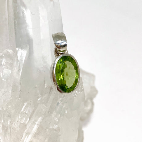 Peridot Oval Faceted Pendant PPGJ803