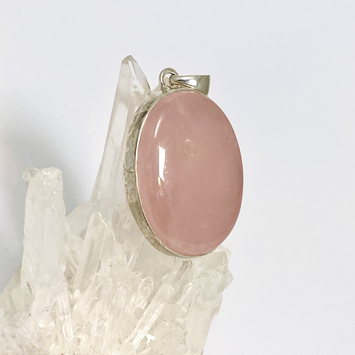 Rose Quartz Oval Cabochon Pendant KPGJ4683