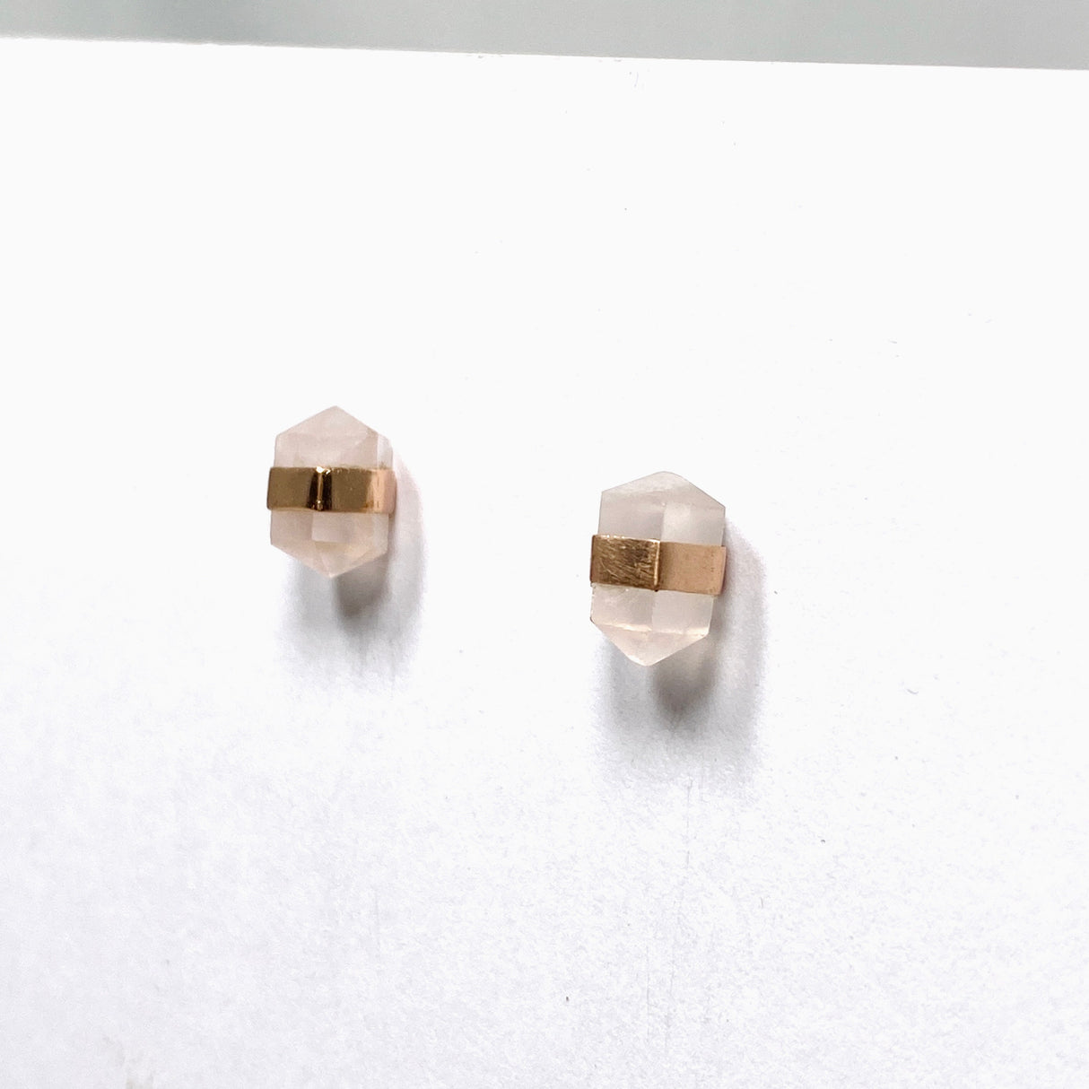 Rose Quartz Stud Earrings in Rose Gold SSGJ61