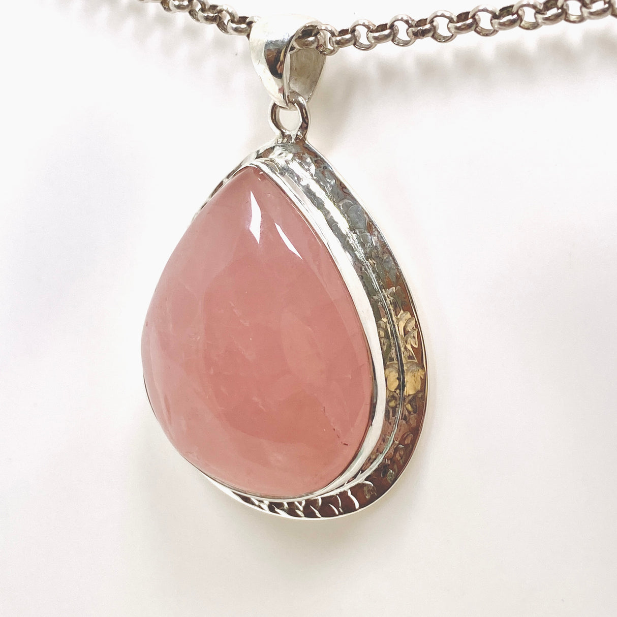 Rose Quartz Teardrop Cabochon Pendant in a Hammered Setting KPGJ4688