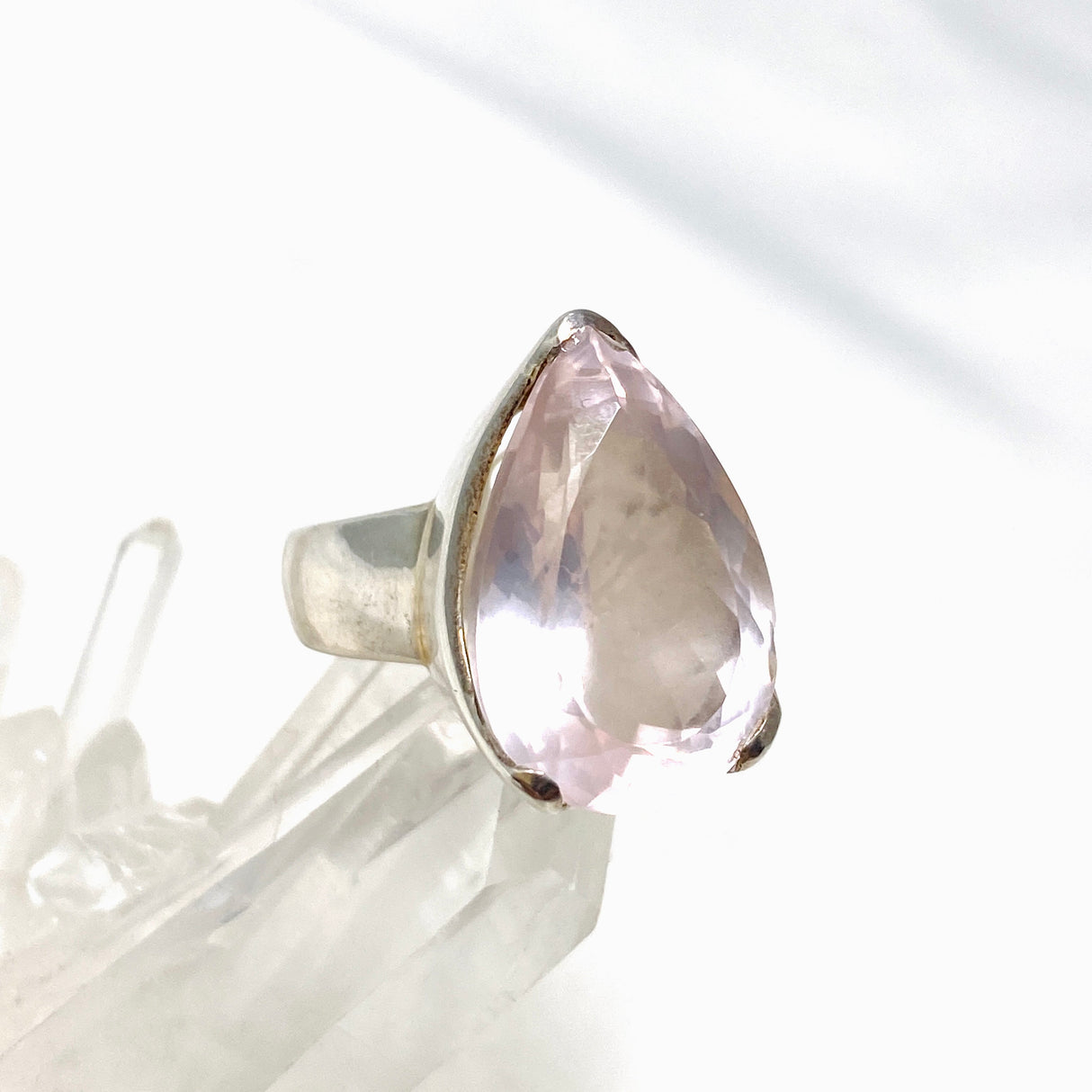 Rose quartz faceted teardrop ring s.6.5 KRGJ1140