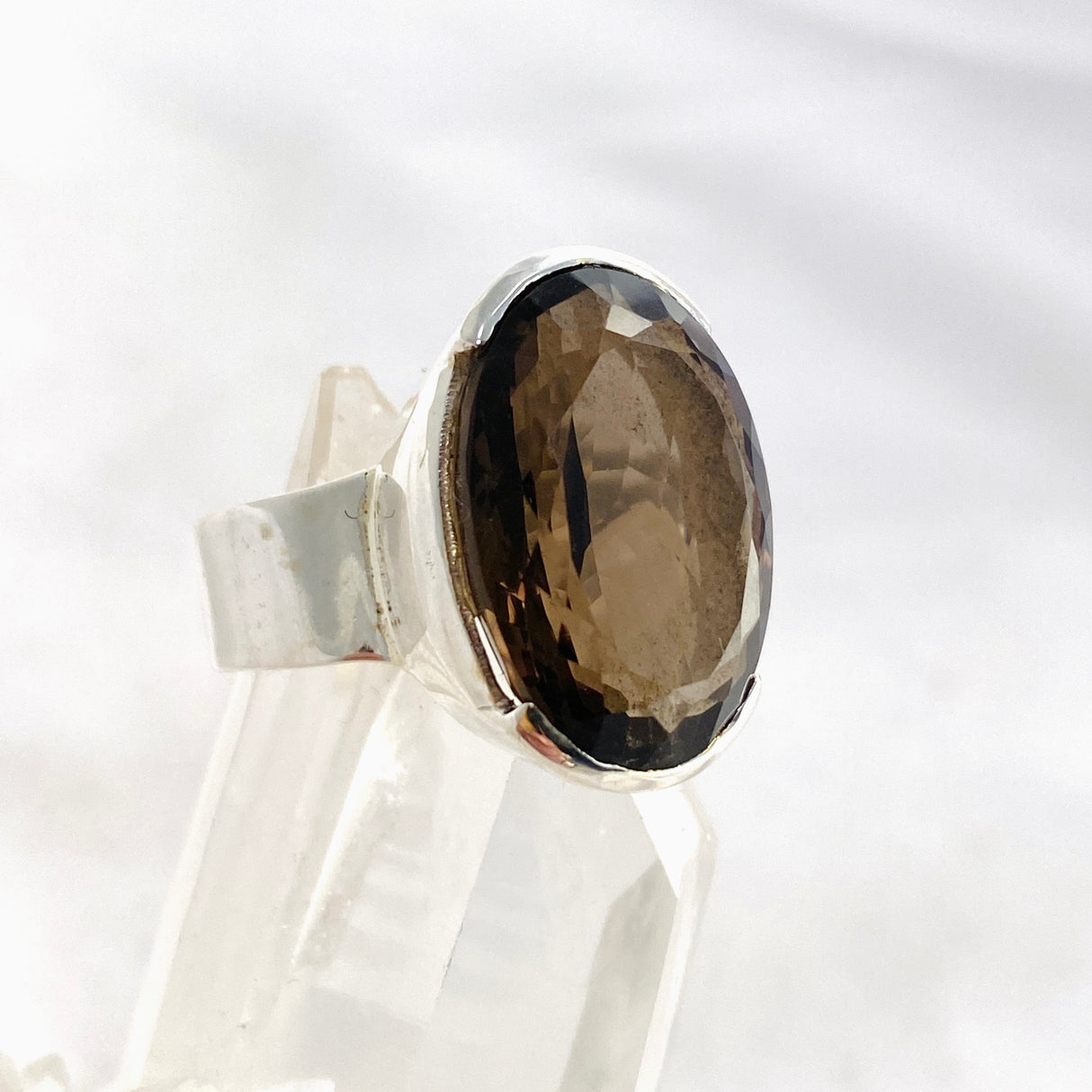 Smokey Quartz Oval Faceted Ring Size 7 KRGJ3339