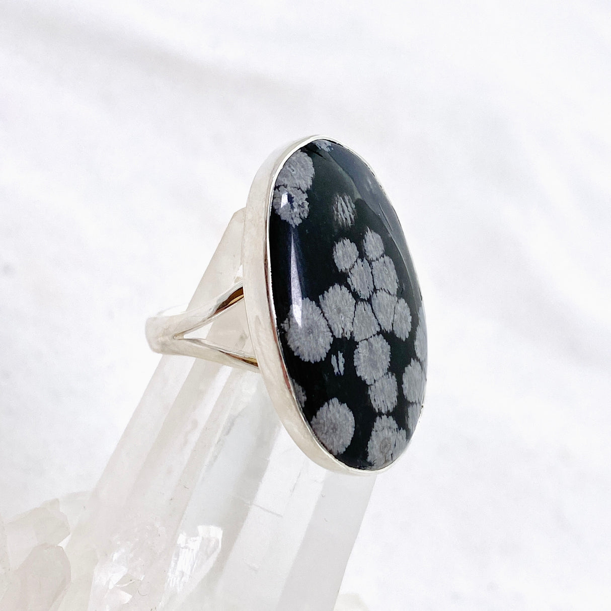 Snowflake Obsidian Oval Cabochon Split Band Ring Size 8 KRGJ3352