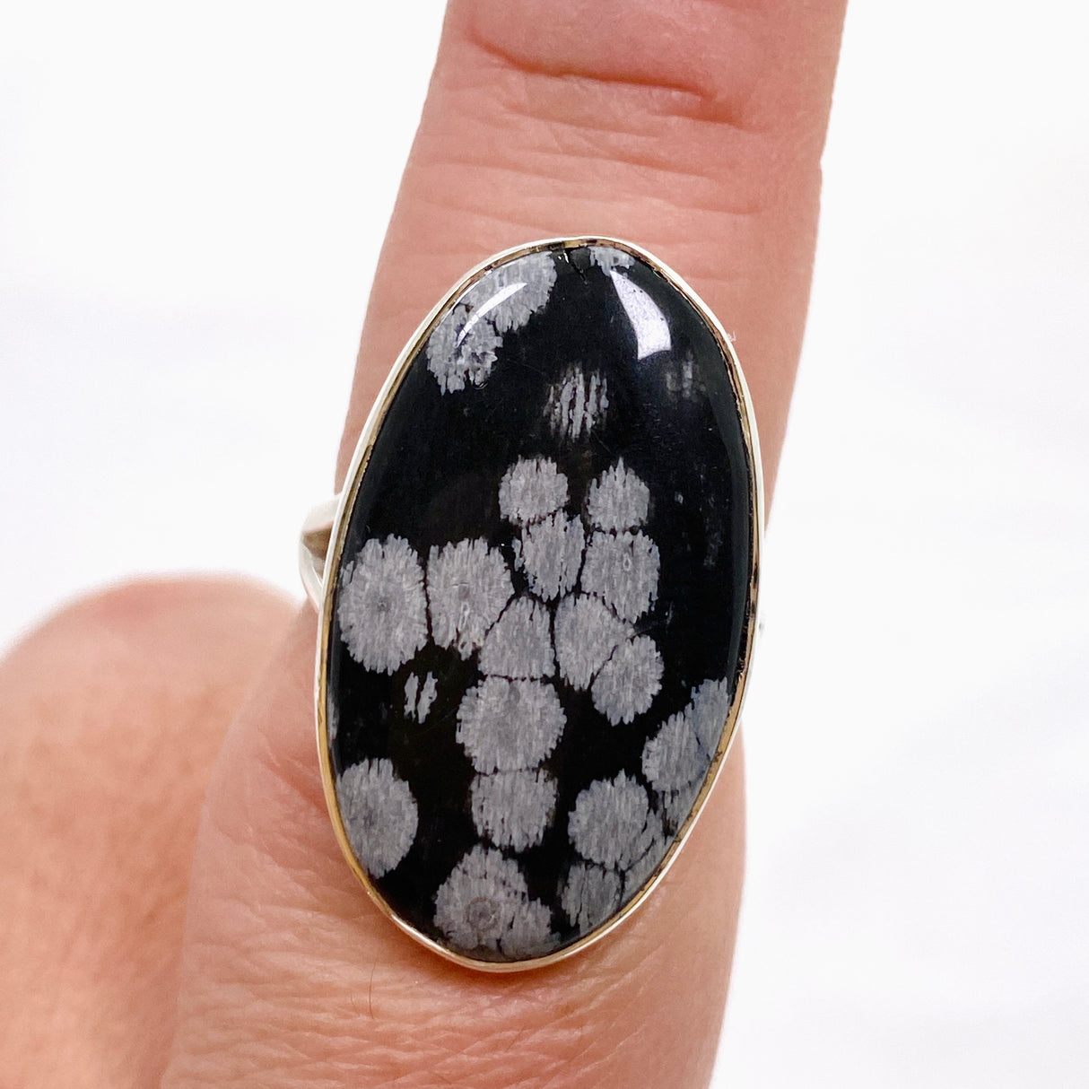 Snowflake Obsidian Oval Cabochon Split Band Ring Size 8 KRGJ3352