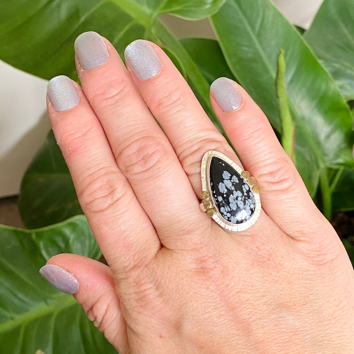 Snowflake Obsidian Teardrop Cabochon Ring in a Decorative Setting Size 7 KRGJ3354