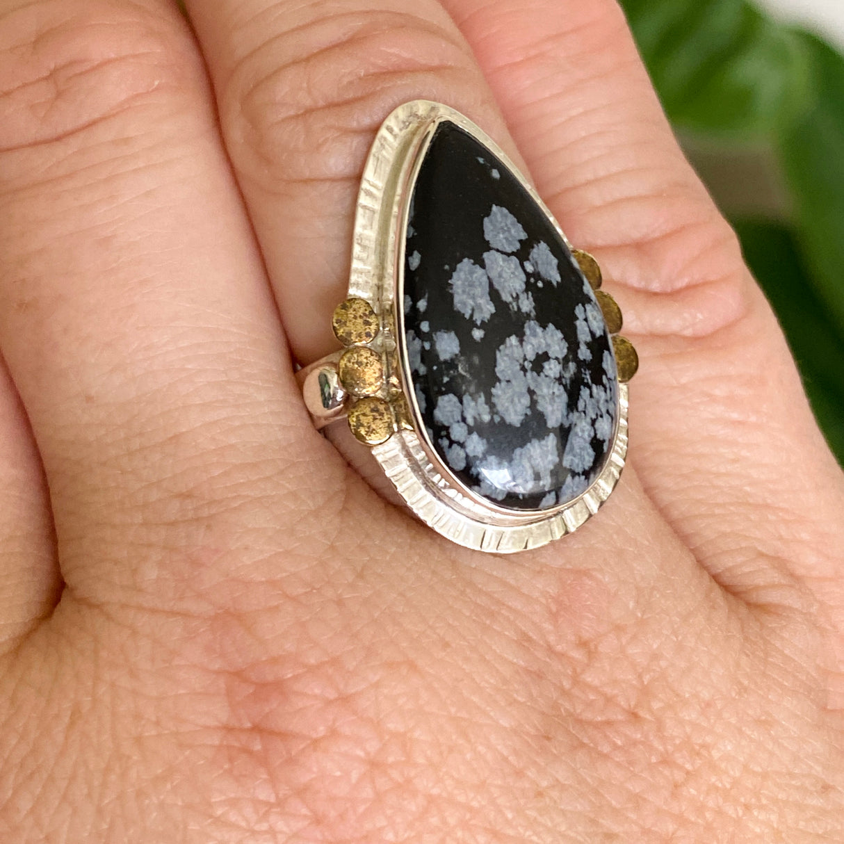 Snowflake Obsidian Teardrop Cabochon Ring in a Decorative Setting Size 7 KRGJ3354