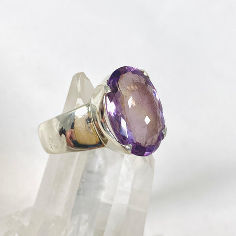 Amethyst faceted oval ring s.9 KRGJ2967 - Nature's Magick