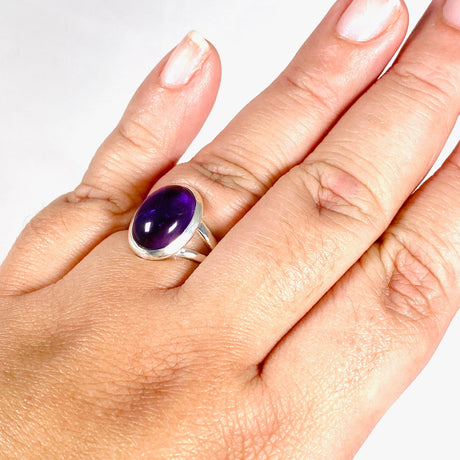 Amethyst oval ring s.10 KRGJ2951 - Nature's Magick